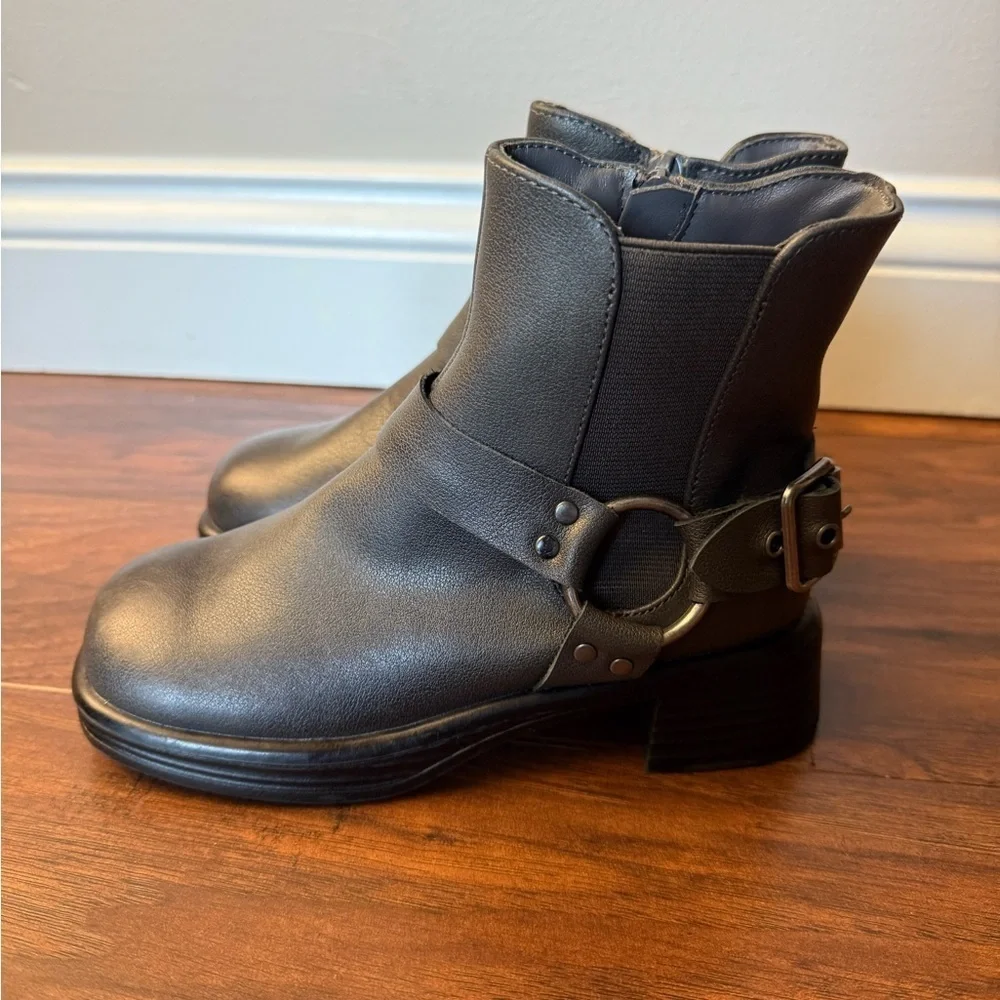 NWOT Steve Madden Stone Leather Motorcycle Rider Ankle Boots-Size 13
